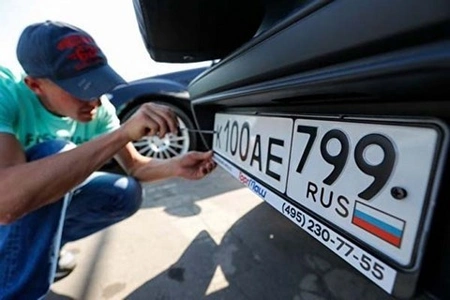 В России будут выдавать трехзначные номера авто. Зачем это нужно и как их получить