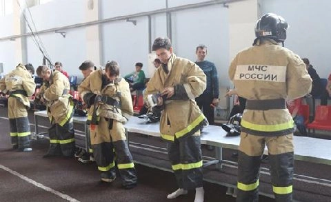 Республиканские соревнования среди звеньев газодымозащитных служб