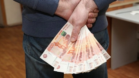 В Красноярском крае бухгалтер учебного заведения предстанет перед судом за мошенничество