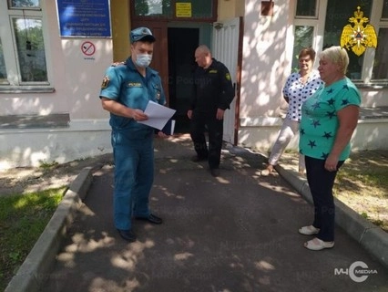 Две деревенские жительницы спасли односельчанина
