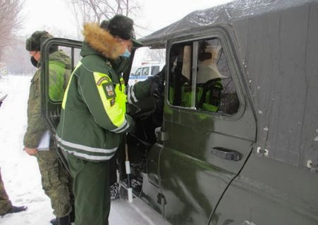 Военные автоинспекторы российской базы в Киргизии провели акцию «Ремень безопасности»