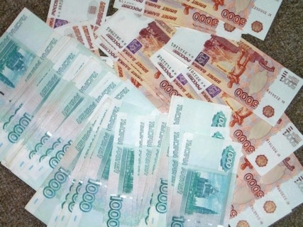 В Мурманске предприниматель, осуществлявший деятельность без лицензии, незаконно заработал свыше 34 миллионов рублей