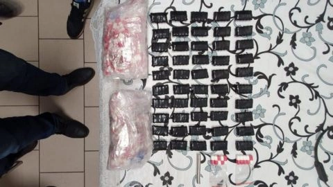 Оперативники столицы задержали подозреваемого в распространении сильнодействующих веществ