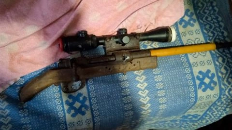 Умелец из Белгородской области с помощью болгарки дома изготавливал огнестрельное оружие