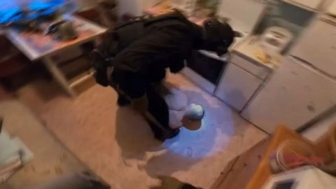 В Томской области сотрудники полиции изъяли крупную партию мощного опиоидного наркотика