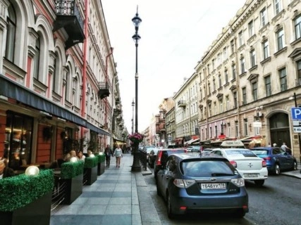 В Санкт-Петербурге на ул. Рубинштейна начали работать частные полицейские