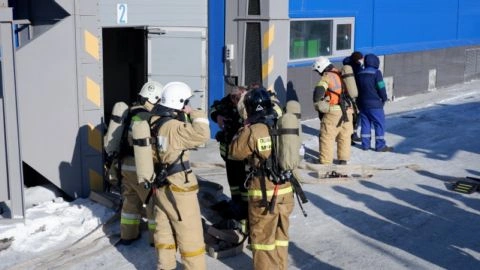 Противопожарные учения прошли в Екатеринбурге на машиностроительном заводе