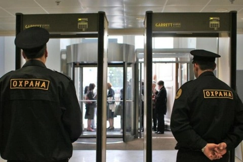 Работник ООО ЧОП «СОБР» пресек нарушение пропускного режима нетрезвым гражданином