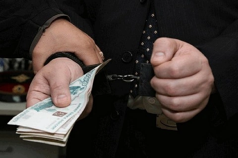 Взяткодателям – жилье, взяточнику – колония