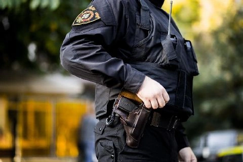 Для обеспечения безопасности стадиона ЦСКА во время проведения футбольного матча было задействовано более тысячи охранников