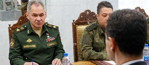 Министр обороны России в ходе рабочего визита в Таджикистан принял участие во встрече президента республики Эмомали Рахмона с главами военных ведомств государств-участников ОДКБ