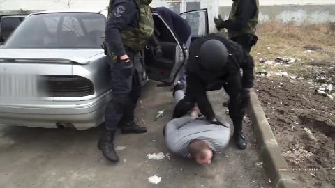 Оперативники Тверского района столицы на месте преступления задержали подозреваемых в краже