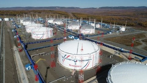 В ХМАО – Югре правоохранители пресекли попытку хищения сырья из нефтепровода