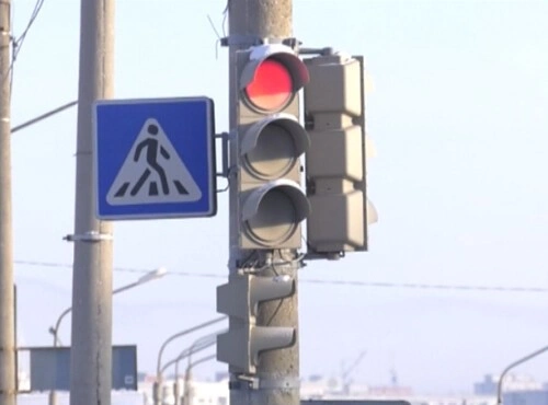 В Омске установят 12 светофоров на самых аварийных участках