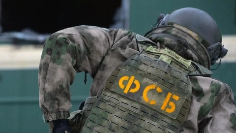 ФСБ России задержаны двое граждан России при подготовке к совершению диверсии на одном из объектов транспортной инфраструктуры Белгородской области