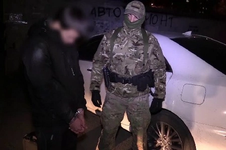 Полицейскими в подмосковных Луховицах задержаны подозреваемые в сбыте наркотиков