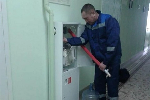 Главному административному лицу Пителинского района вынесли представление за неработающий гидрант