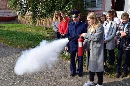 День пожарной безопасности провели ученики Лицея народной дипломатии г. Сыктывкара