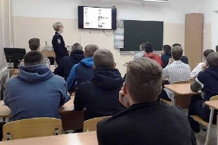 В Самарской области полицейские и общественники провели профилактическое мероприятие «Будущее без коррупции»