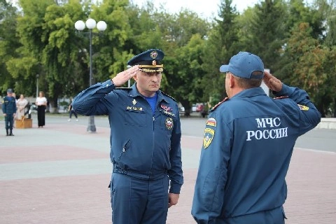 Глава МЧС России Александр Куренков открыл специализированную пожарно-спасательную часть в Астрахани