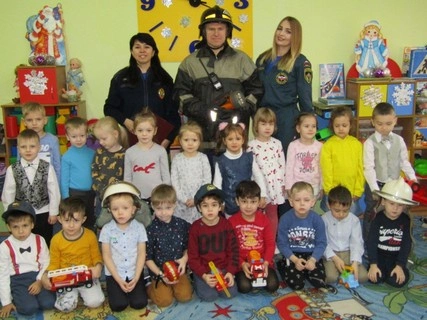 Юные таланты за безопасность