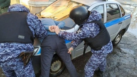 Нарушение пропускного режима пресекла работник ООО ЧОО «Спец-Групп»