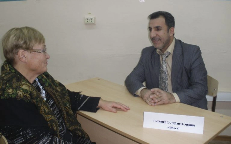 Осужден адвокат, объявлявший цену пыток в ходе следствия
