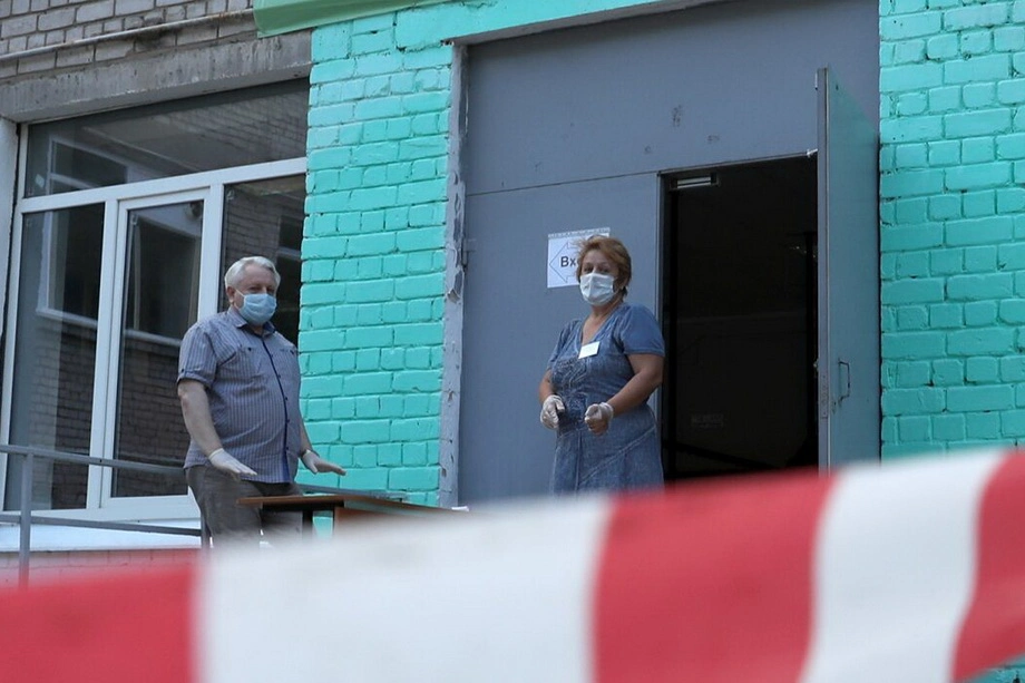 После того, как убили воспитателя, в Подмосковье проверят меры безопасности во всех школах и детских садах