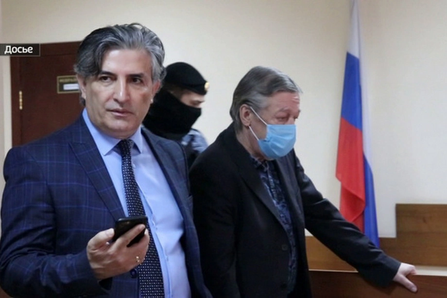 Минюст предлагает лишить Пашаева статуса и наказать Добровинского