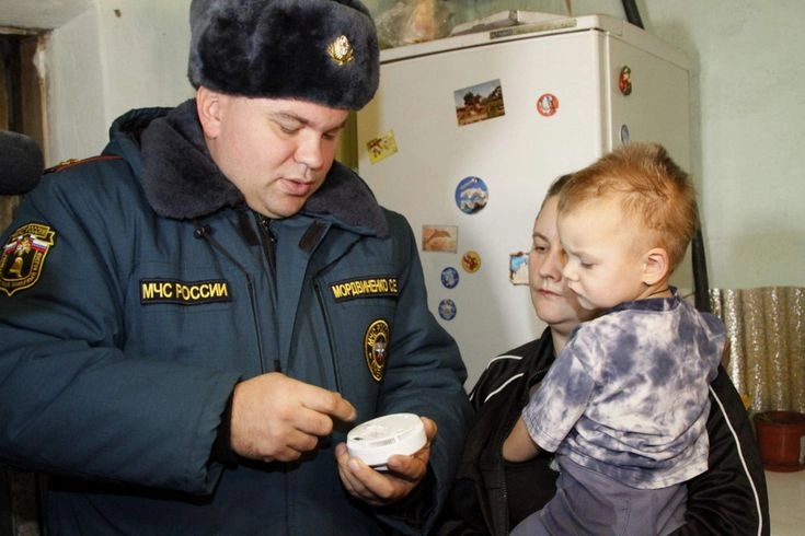 Контроль пожарной безопасности в неблагополучных и многодетных семьях – приоритетная задача