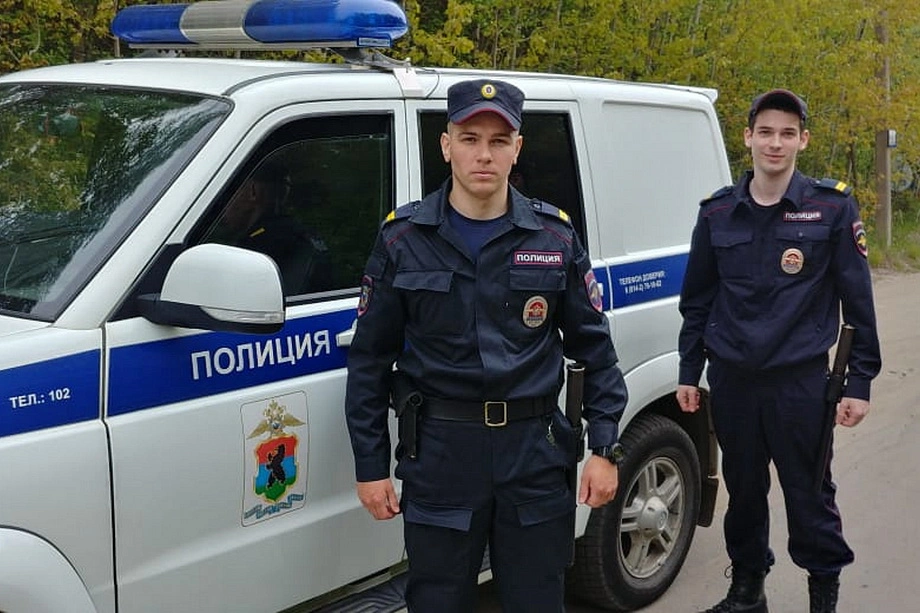 Полицейские в Карелии спасли жильцов квартиры, в которой произошёл пожар