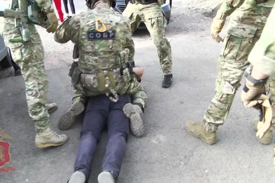 В Красноярском крае мужчина задержан по подозрению в организации приготовления убийства по найму бывшей супруги