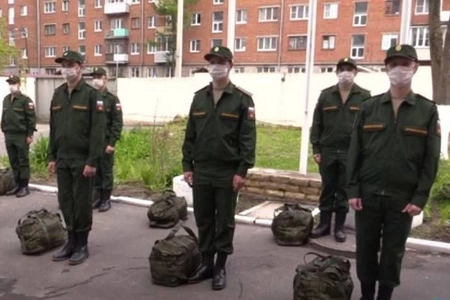 В Минобороны сделали заявление о том, что в армии полностью ликвидировали дедовщину