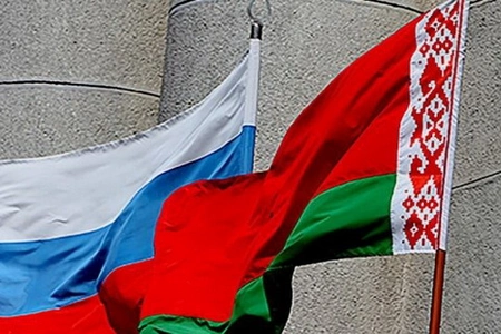 Россия помогает Белоруссии в противостоянии коронавирусу