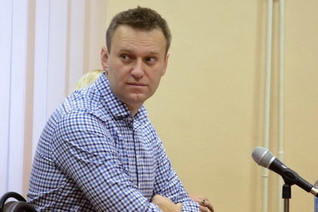 Московские суды рассмотрят три дела по искам правоохранителей к Навальному и его ФБК