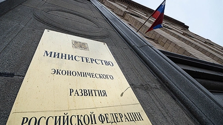 Евстафьев назвал послание Путина сигналом к национализации экономики РФ