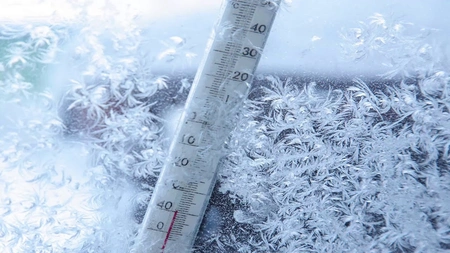 Экстремальные морозы до −55°C парализовали жителей Иркутской области