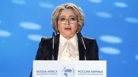 Матвиенко предложила смягчить условия семейной ипотеки для многодетных семей