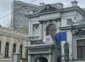 Посольство Кипра перестает принимать визовые заявления через визовые центры в России