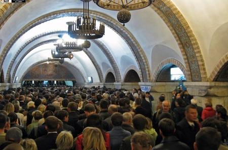 Сергей Собянин развеял слух об установке в метро системы распознавания лиц