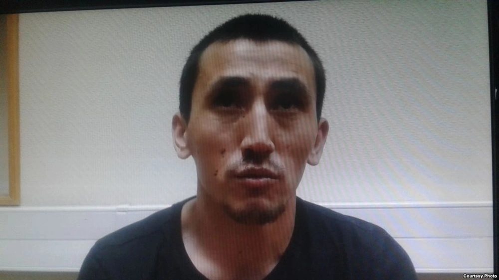 в Москве таксист из Киргизстана наехал на болельщиков из Мексики (видео)
