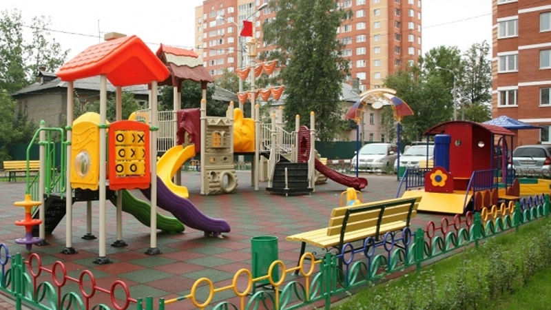 Детские площадки на реконструкции в столице