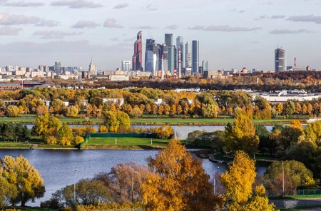 Москву ожидает дождливый понедельник и 10 градусов тепла