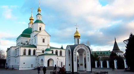 Власти Москвы отреставрируют три здания Даниловского монастыря