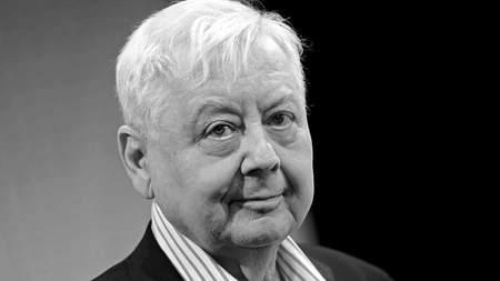 Карта «Тройка» напомнит о театре Олега Табакова