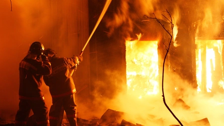 При пожаре на юго-западе Москвы пострадал человек
