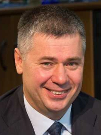 Political Lore: Криминальный банкир Юрий Колток выбирает Украину и инвестирует в президента Петра Порошенко
