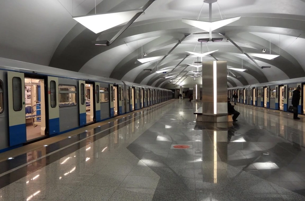 Определены самые популярные маршруты в метро Москвы