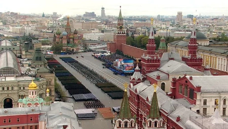 Для репетиций парада ко Дню Победы перекроют улицы в центре Москвы
