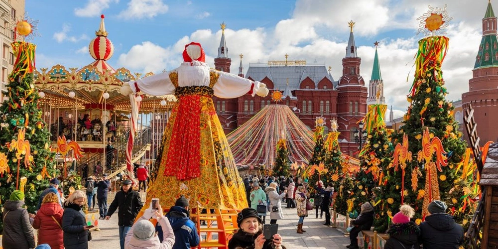 Жители столицы смогут посетить 30 бесплатных экскурсий во время «Московской Масленицы»